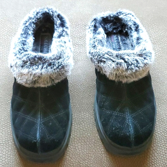 skechers hedgehog slippers